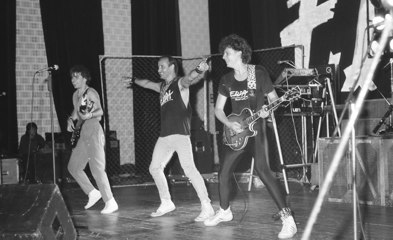 Retro – EDDA MŰVEK koncertfotók 80-as évek – Tatabánya, A Közművelődés Háza