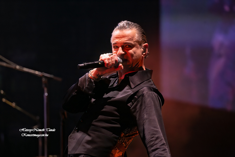 Depeche Mode koncertfotók 2024.03.26. Budapest, MVM DOME